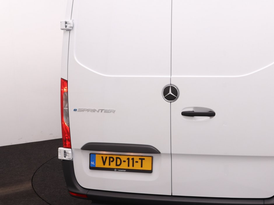 Mercedes-Benz eSprinter