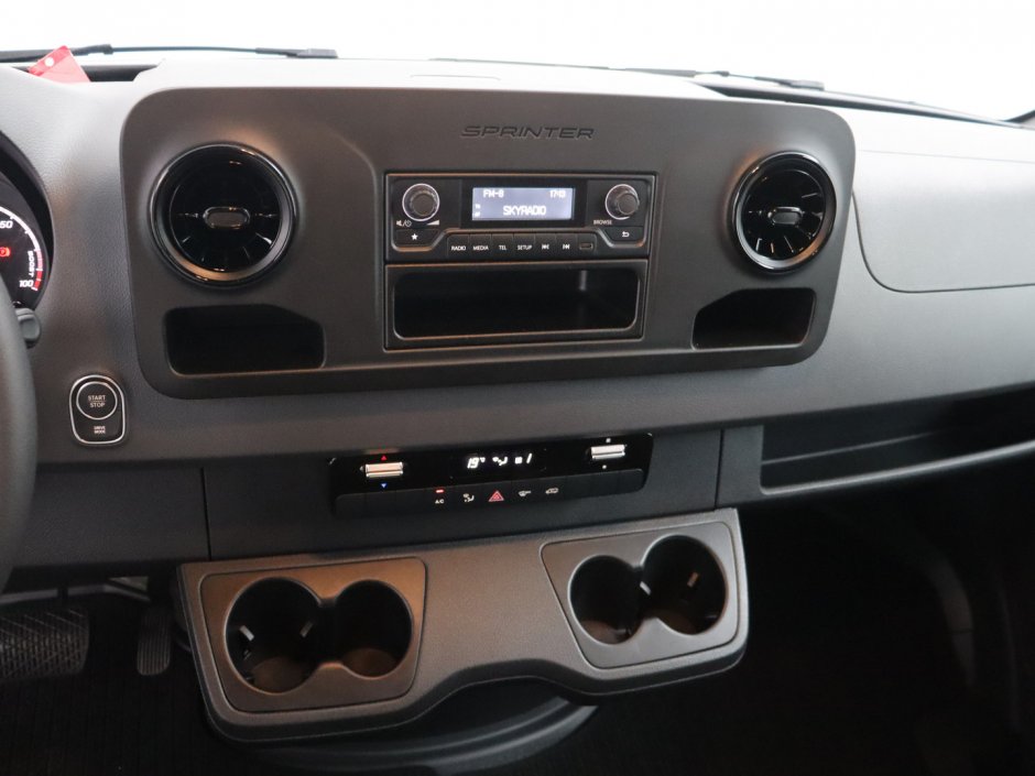 Mercedes-Benz eSprinter