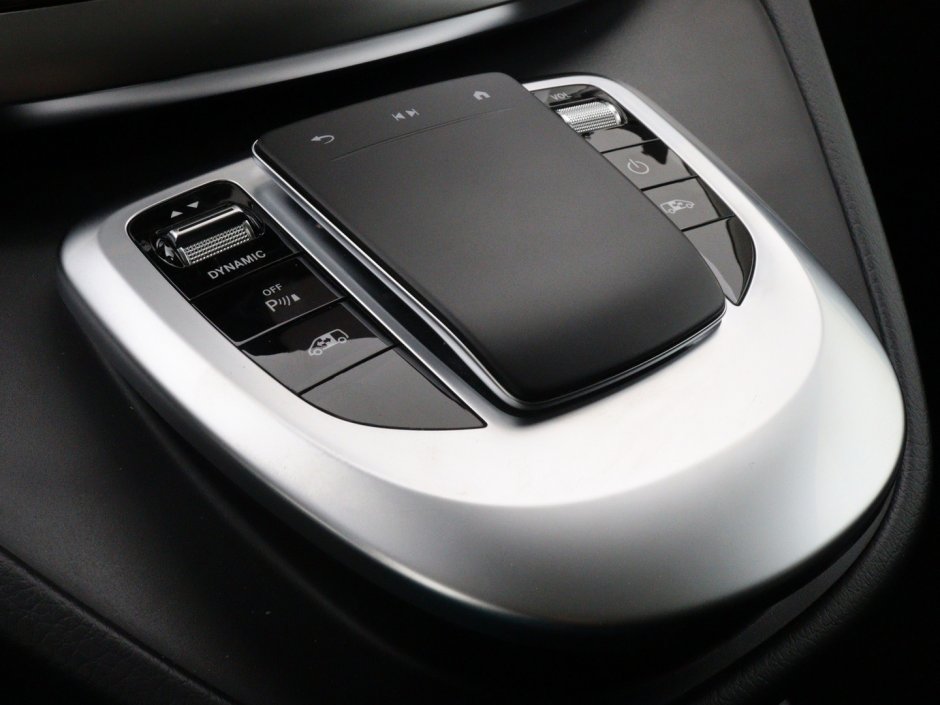 Mercedes-Benz EQV